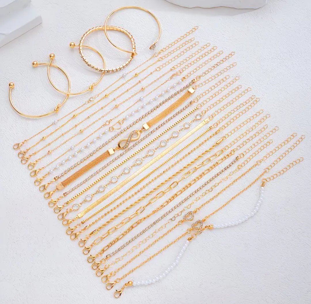 Random 15pcs Women's Fashion Bracelet Set - Image 5