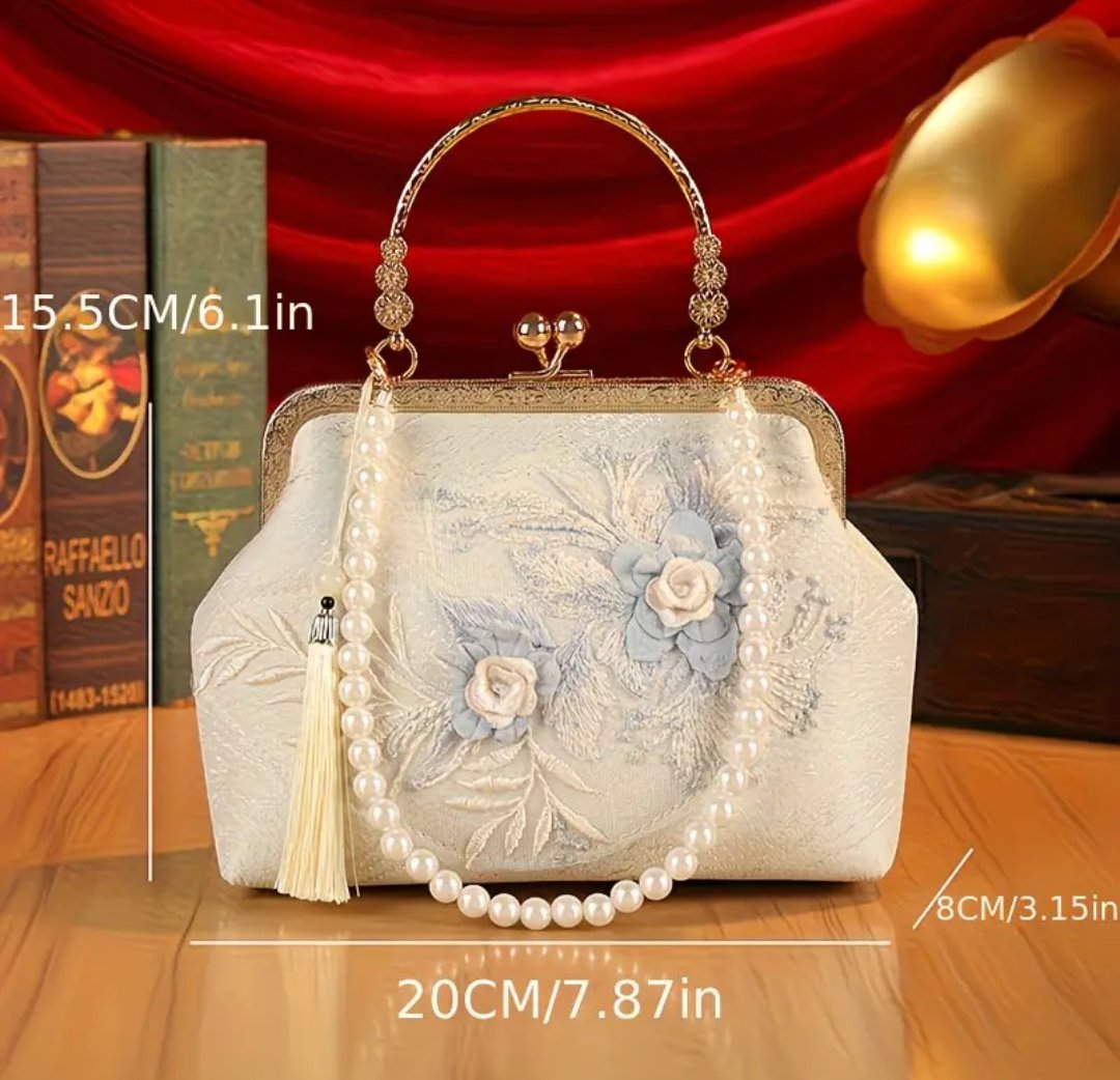 Elegant Floral Lace Evening Clutch with Detachable Shoulder Strap - Image 5