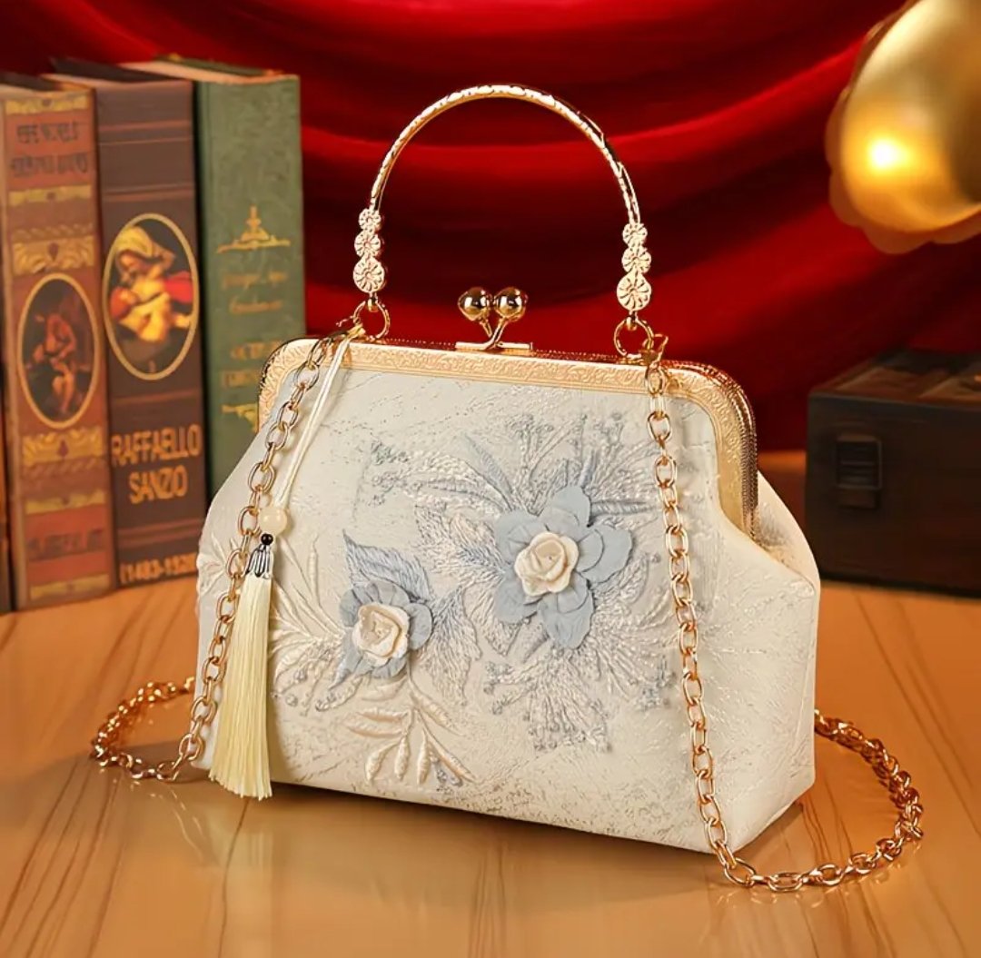 Elegant Floral Lace Evening Clutch with Detachable Shoulder Strap - Image 3