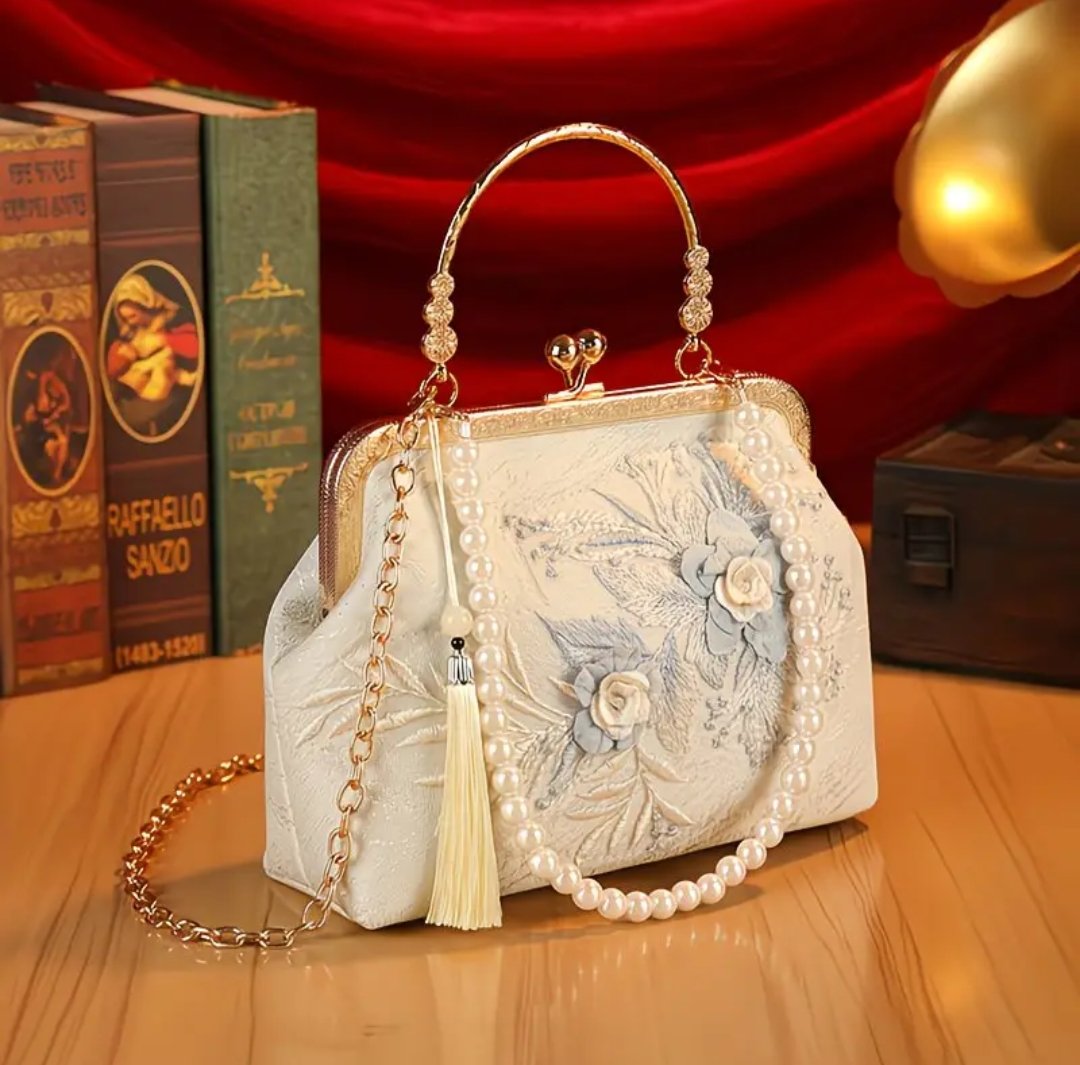 Elegant Floral Lace Evening Clutch with Detachable Shoulder Strap - Image 4