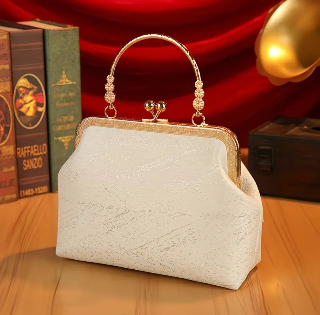Elegant Floral Lace Evening Clutch with Detachable Shoulder Strap - Image 11